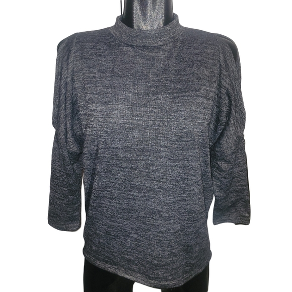 Grey Heathered Mock Neck Cold Shoulder Long Sleeve Top M - Picture 2 of 6